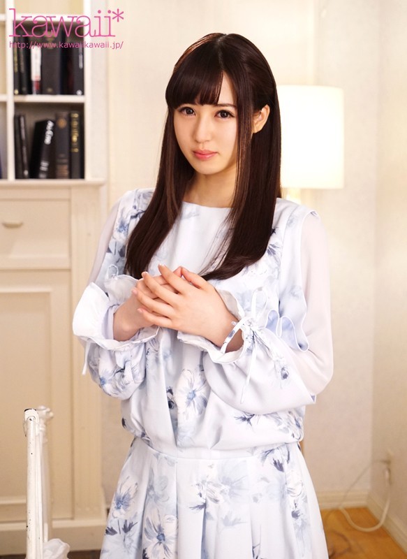 新人！kawaii*専属デビュ→ フェラの女神様 おしゃぶり専用長舌テクを持つ現役女子大生ルリカ AVデビュー - サンプル画像 - 2