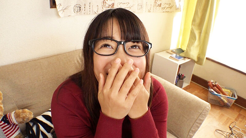身長140cmチョイなのに、Iカップの童顔爆乳チャンとの3年間の記録 もえ（仮名） 8SEX収録 4時間ドキュメント - サンプル画像 - 7