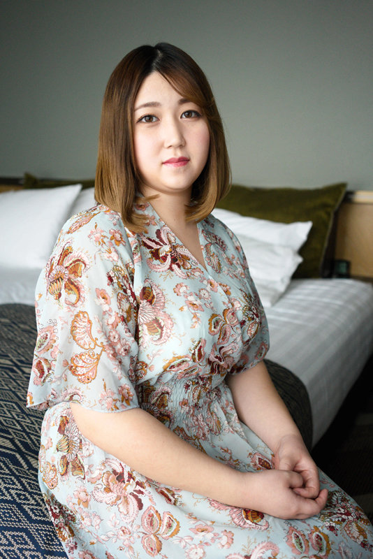 ムチムチ爆乳シングルマザー、母乳DEBUT。佐野あいみ - サンプル画像 - 1