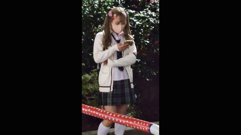 立ちんぼギャルJ○ in都内某所××公園 親ガチャの末、爆誕したヤンキー娘は超敏感でドバドバ潮吹く発育途上のダ埼玉のドスケベ天使ちゃん - サンプル画像 - 2