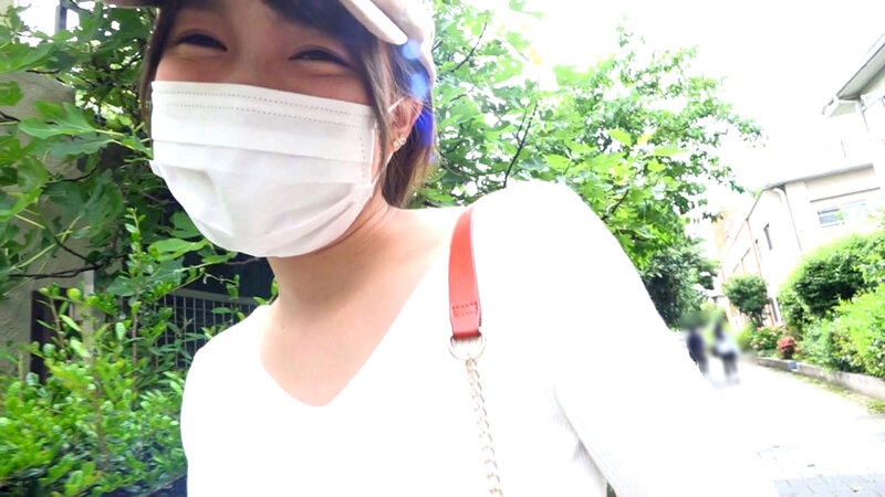遊んでそうなボーイッシュな彼女は現役名門女子大生の処女 すずちゃん - サンプル画像 - 2