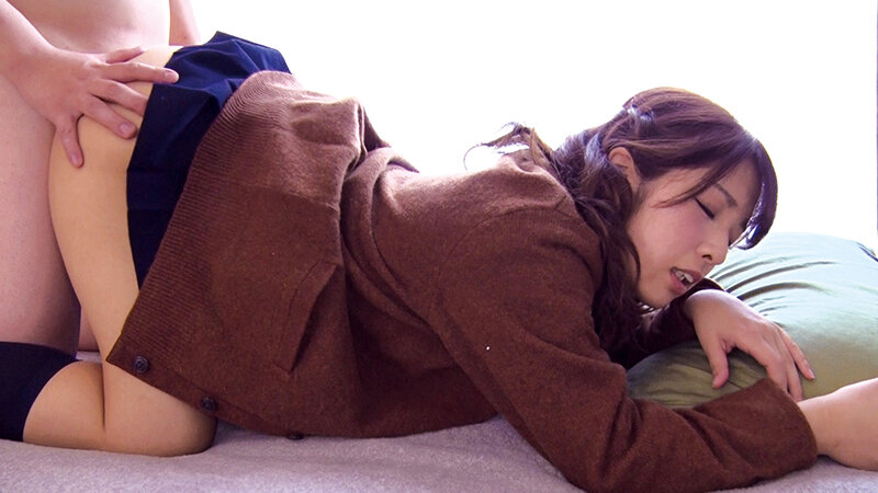 制服の似合う美少女たちとイケナイ中出し性交2 4時間 - サンプル画像 - 1