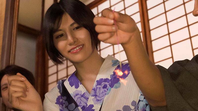 夏の日のNTR 十年ぶりに地元に帰って人妻になった元カノと再会 汗ダクで愛し合った思い出…。 九十九メイ - サンプル画像 - 11