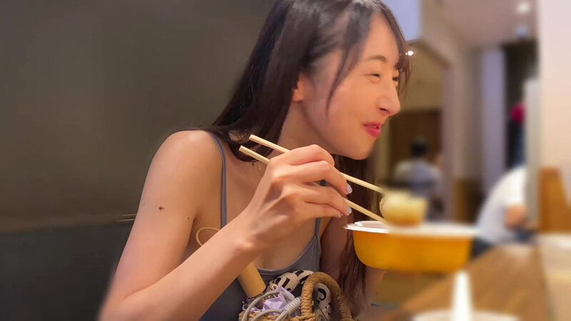 【4K】その唇と乳房と美尻に釘付け…人妻不倫デート 旦那とはセックスレスな美人妻と一日中何度もたっぷり中出し性交。ゆいか 28歳 - サンプル画像 - 3