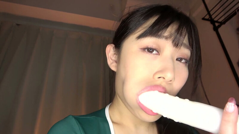 【4K】隣の奥様は美巨乳インストラクター 爆乳肉感ボディで大胆誘惑 夢にまで見た神展開で禁断中出し不倫SEX 小梅えな - サンプル画像 - 11
