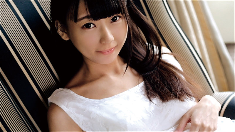 13億人の中から見つけた奇跡の才女 香港出身 新人 中華美少女AV DEBUT 春莉（シュンリー） - サンプル画像 - 1