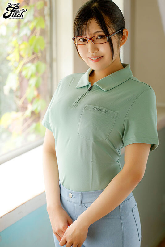 性格が良すぎるスポーツ用品店の爆乳店員 ぷるるんハニカミJcup絶頂AVデビュー 桃木結愛 - サンプル画像 - 2