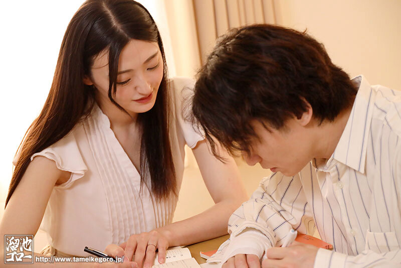 ボクのチ○ポに満足していない妻を、デカチンの甥に寝取ってもらった！ 超ビンカン嫁×巨根NTR 澪真央 - サンプル画像 - 2