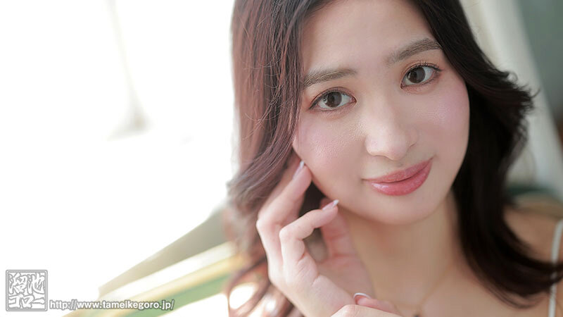 新人 渋沢りえる（29歳）AVデビュー 愛嬌も芯の強さもSEXのポテンシャルもピカイチな人妻 - サンプル画像 - 1