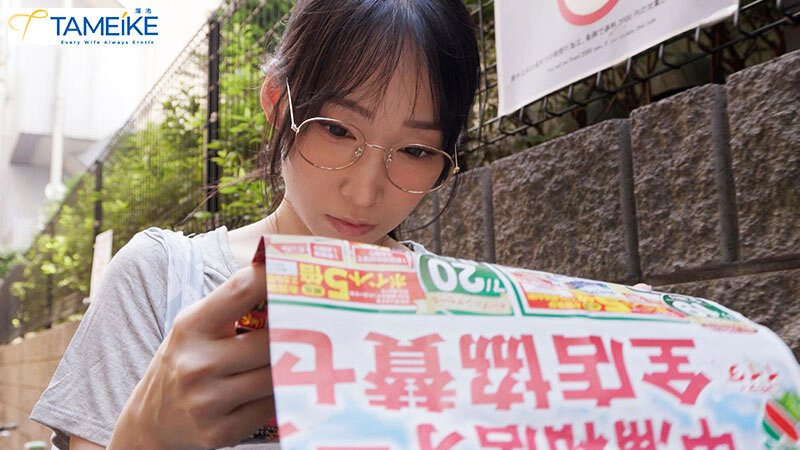 筋肉バリキレ！性欲異常！男の汗と精子の匂いでドスケベ覚醒する肉食妻のエグい程下品な汗だくち○ぽトレーニング 蓮実クレア - サンプル画像 - 1