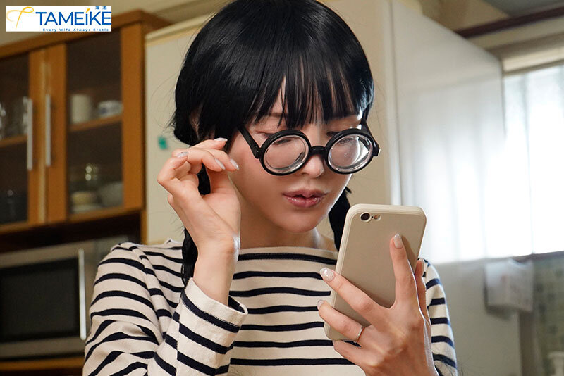 豹変ー。地味陰キャで冴えない僕の妻は、港区男子のキメセクパーティーで下品なアヘイキキメセク中毒者に堕とされてしまった… 広瀬りおな - サンプル画像 - 1