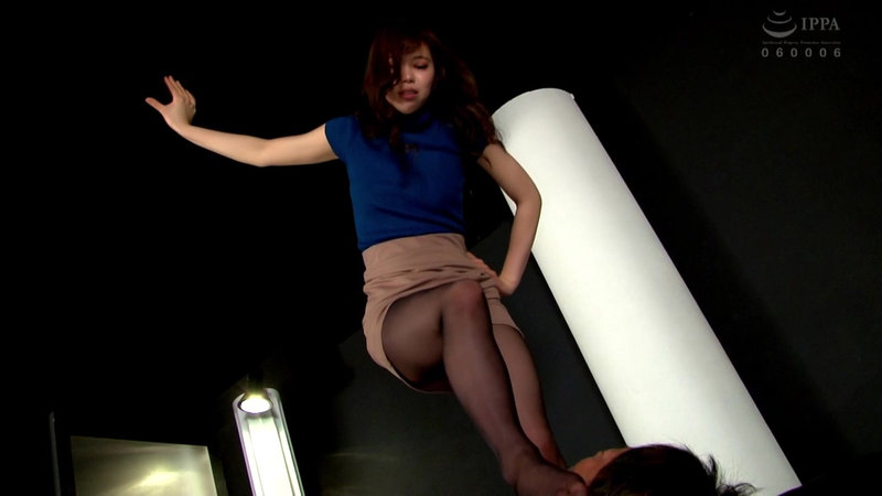 宮村さんのパンスト脚がエロ過ぎて脳みそがとろけそう 宮村ななこ - サンプル画像 - 8