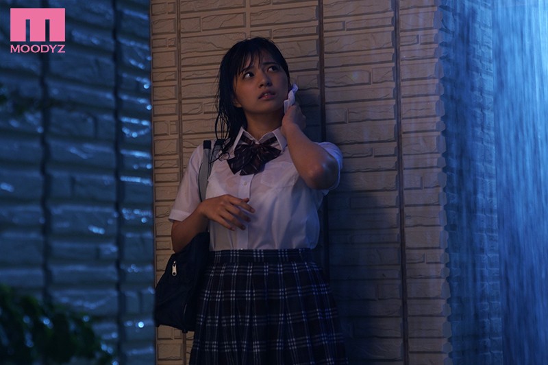 突然の大雨で帰宅難民になった彼女の妹と朝まで… 根尾あかり - サンプル画像 - 1