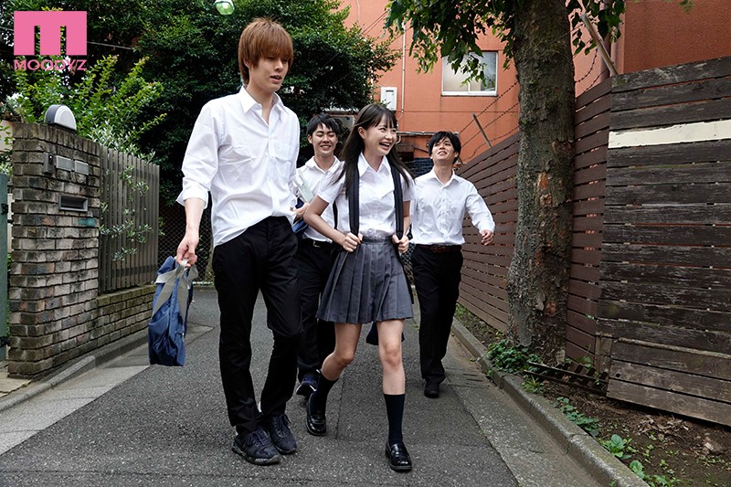まだ処女だと思っていた最愛の妹が僕の友達全員の中出し玩具にされていた。 松本いちか - サンプル画像 - 2