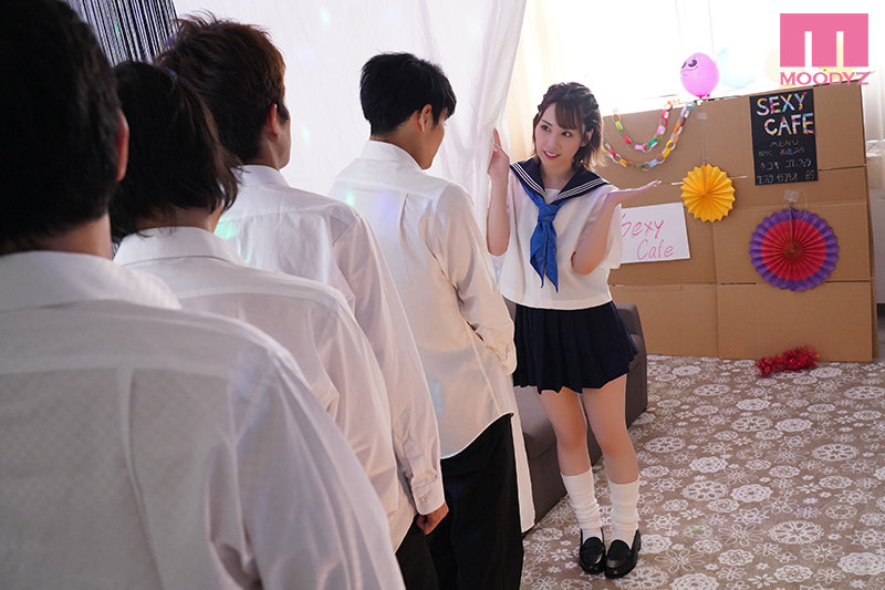 「へぇ…キミこんなチ○ポしてたんだ？」 学園祭の裏模擬店！行列の出来る過激サービス制服ピンサロ 堀北わん - サンプル画像 - 1