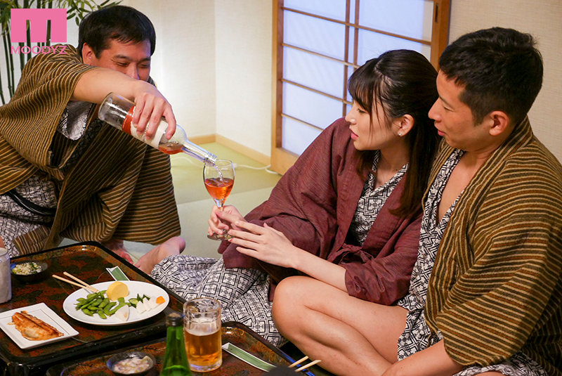 新卒研修旅行で…激ピストンとイラマチオで喉もマ○コもオヤジ上司たちに犯●れた私… 星谷瞳 - サンプル画像 - 1