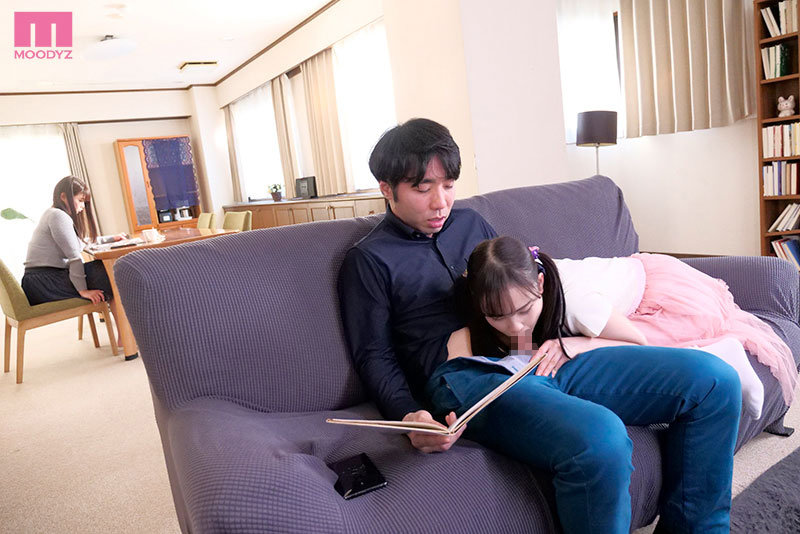 上司の自宅で不倫していたら奥さんが帰宅してきて子どもに成りすまし！こっそり浮気SEXし続けた3日間 工藤ララ - サンプル画像 - 6