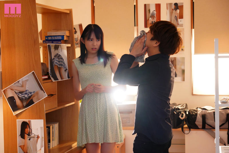 大嫌いな義父に無理やり犯●れてるのを大好きな兄に見つかって助けてくれると思ったら…追姦中出しレ●プされました。 双葉くるみ - サンプル画像 - 4