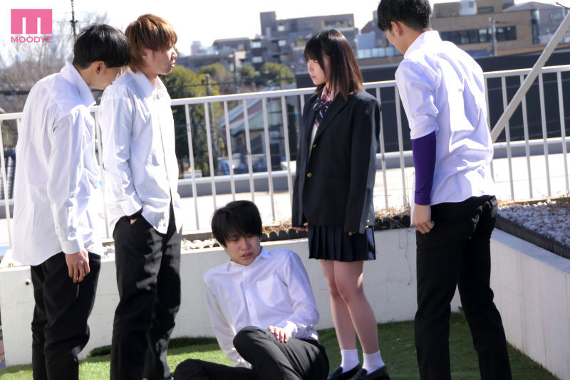 僕を助けてくれる幼なじみがいじめっこに犯●れているのを見て勃起した 横宮七海 - サンプル画像 - 1