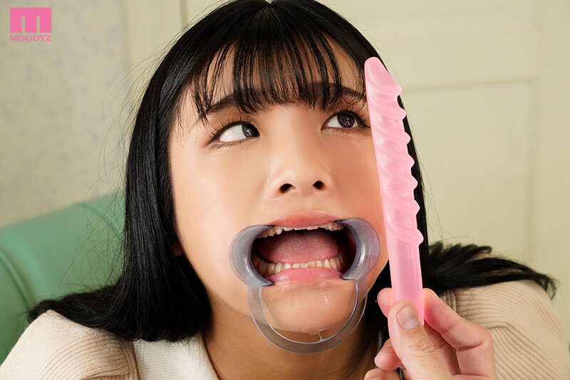 清楚の皮をかぶった隠れド変態ちゃん 本当のわたしグッチャグチャ喉ボコデビュー！ 海野いくら - サンプル画像 - 3