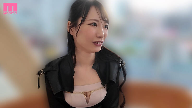 今日はお金いらないから一緒にいよっ 夜の顔しか知らないラウンジ嬢に誘われてお金も延長料金も発生しない制限の無い時間の中で朝から素顔丸出しデートその後、ホテルでひたすら中出ししまくった。 月野江すい - サンプル画像 - 3