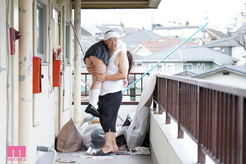 時間停止できるゴミ部屋オヤジに狙われたJ系のワタシ…。 停止中もねっちょり絶倫ピストン突かれ10発濃厚中出し ストップ解除で訪れる蓄積分の快感にのけ反り痙攣ガクガク潮吹きアクメオーガズム 松井日奈子 - サンプル画像 - 5