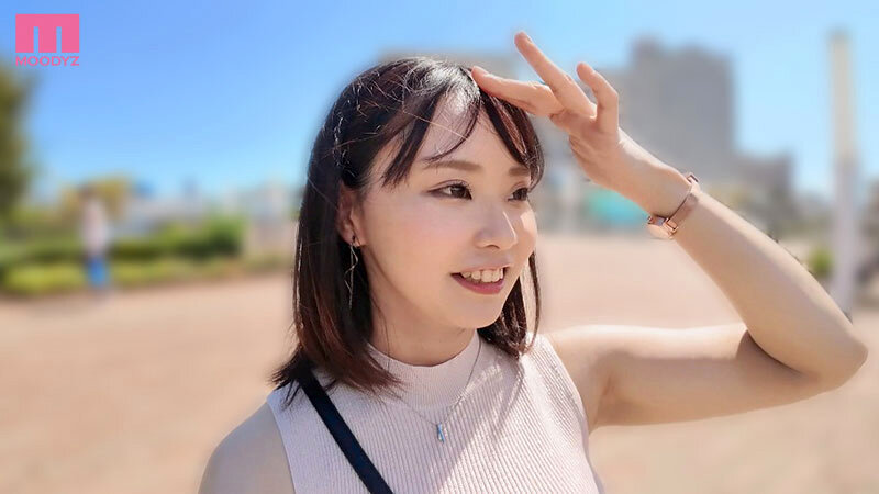 人気子役だったあの子がAVデビューしてもう5年 甘ラブ乳もみデート 成長しきったHcup着衣巨乳で勃起を誘い発情したら即、ホテル！ 中山ふみか - サンプル画像 - 1