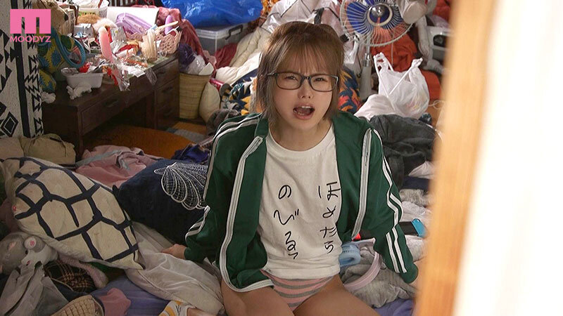 10年ぶりに再会した塩対応のちっぱい妹は喪女ニート あの頃と変わらぬ微乳を乳首こねくり抜かずの中出し10発で沼ラセタ 松本いちか - サンプル画像 - 9
