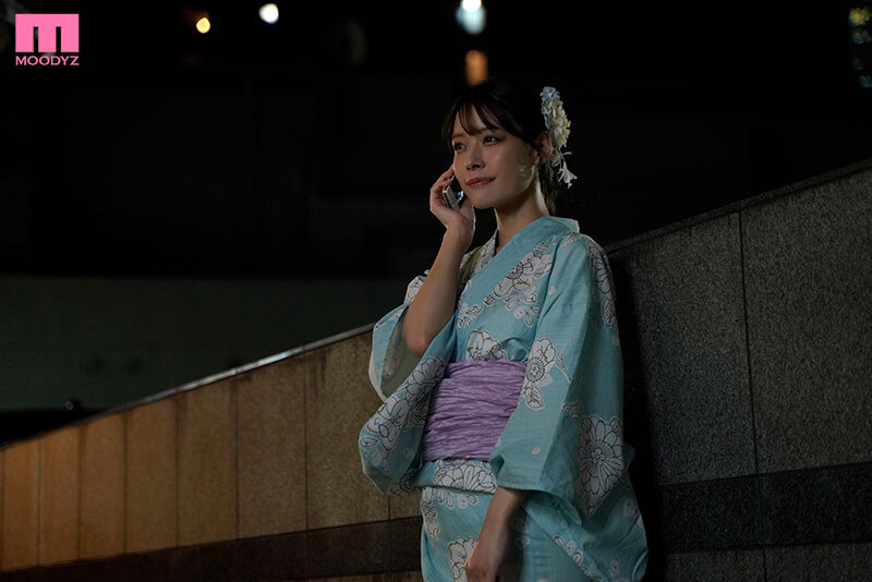 花火大会で突然の大雨 婚約中の先生と駆け込んだ相部屋で朝までずぶ濡れのまま何度もSEXしまくった 八木奈々 - サンプル画像 - 1