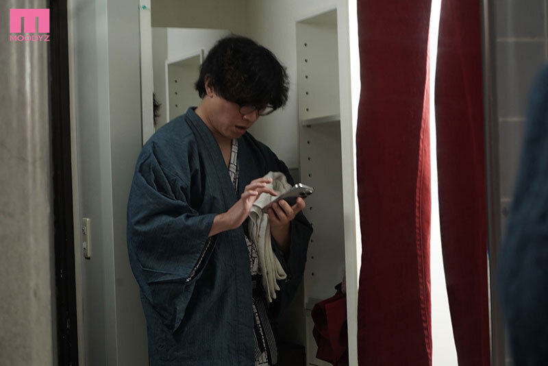 鬱勃起NTR 最胸Jcupグラドル彼女のスマホを覗いただけなのに… セクハラ社長の絶倫ピストンにイキ狂い、マ○コから逆流精子溢れる胸糞ハメ撮り衝撃映像。 五条恋 - サンプル画像 - 1