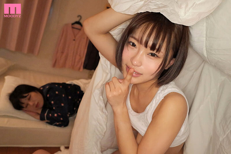 彼女のあざとエロい巨乳妹にノーブラ誘惑で試されまんまと小悪魔パイズリでクズ堕ちしたボク 千葉優花 - サンプル画像 - 1