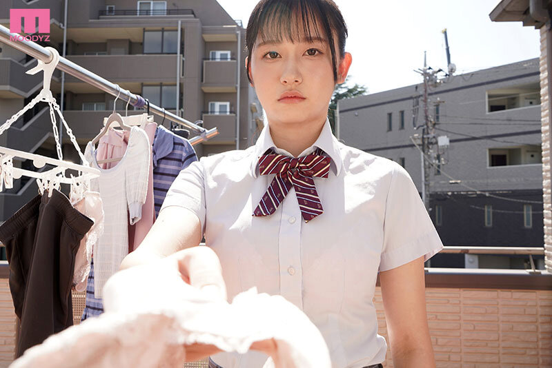 「巨乳好きで妹のJカップブラをオカズにシコってるとか…お兄ちゃんキモすぎ。」と罵倒しながらもジト目パイズリでヌイてくれる最高の妹 三木環奈 - サンプル画像 - 1