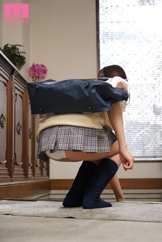 にやにやパンチラで全力誘惑してくるうちの妹 九重かんな - サンプル画像 - 10