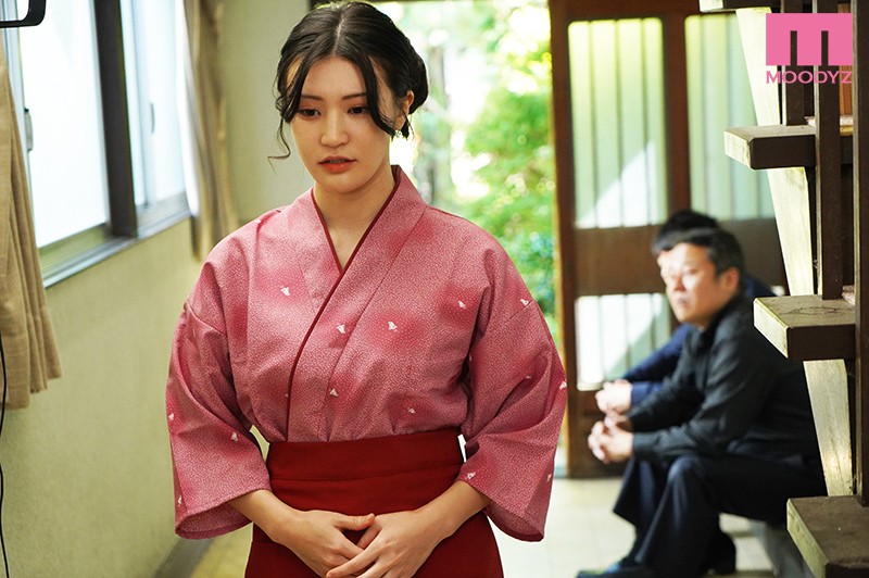 朝まで肉体接待を強要された巨乳若女将 最低なオヤジ達との鬼畜大宴会でいいなり肉便器と化した私。 高橋しょう子 - サンプル画像 - 1