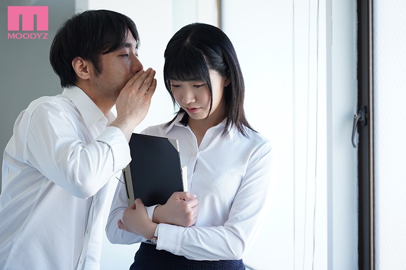 巨根生徒の誘いに負けてしまった新任女教師 琴音華 - サンプル画像 - 1