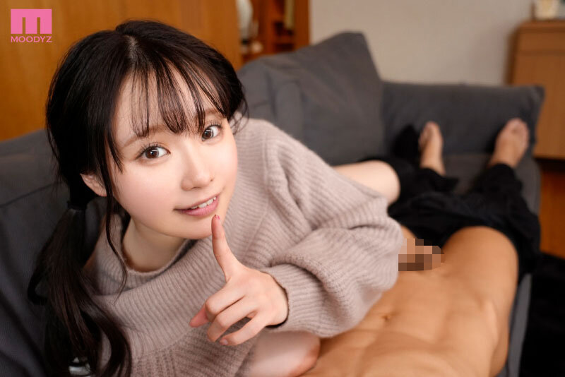 思春期の僕にSEXを教えてくれたデカパイ姉が1泊2日で帰省します… 久しぶりの魅せつけ神ボインに我慢できず即ズボバックピストン！絶倫早漏チ○ポで朝が来るまで何度も中出ししまくった。 中山ふみか - サンプル画像 - 1