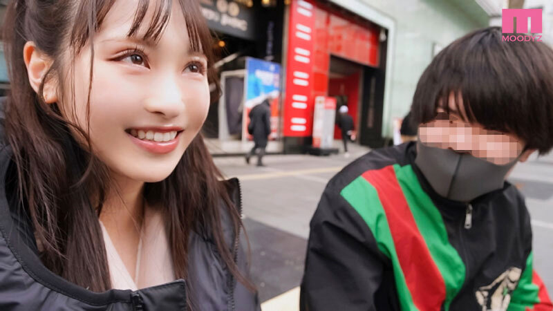 デビュー3周年記念企画！地元の大阪で初恋相手と！逆ナンと！AVデビュー男優と！凱旋SEX旅行スペシャル！！ 小野六花 - サンプル画像 - 4