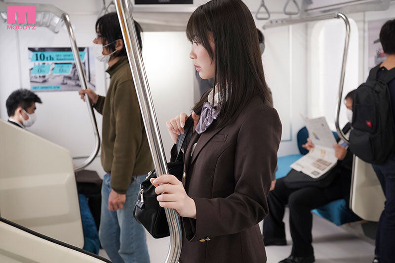 痴●の指マンがストライクすぎて…声も出せず糸引くほど愛液が溢れ出し堕とされた私 石川澪 - サンプル画像 - 1