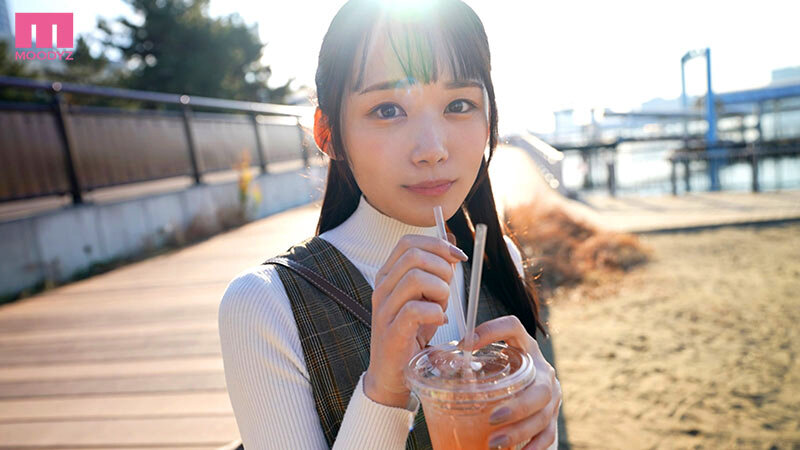 生まれて初めてのお泊りデート 初めて男性と外で手を繋いで、野外でキスして、その後、時を忘れて絡み合う 濃密セックス 宮崎千尋 - サンプル画像 - 3