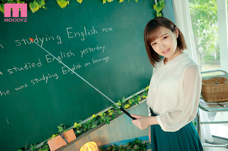 新人20歳 某有名私立大に通う英語堪能な高学歴帰国子女は現役女子大生、時々、塾講師AVdebut 瑞希かりん - サンプル画像 - 1