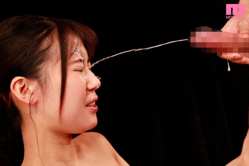 新人 今すぐしたいッ！ついついSNSで浮気しちゃう性欲強めな現役女子大生ヤリモクAV Debut！ 夏白麻矢 - サンプル画像 - 8