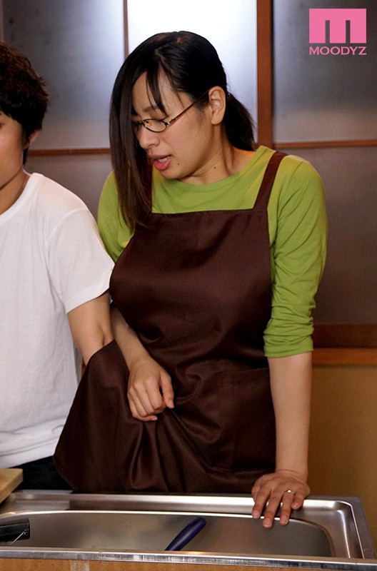 おばさんの肉体が気持ち良過ぎるから《後編》 ～ボクのおばさんは超名器だった～ 春菜はな - サンプル画像 - 1