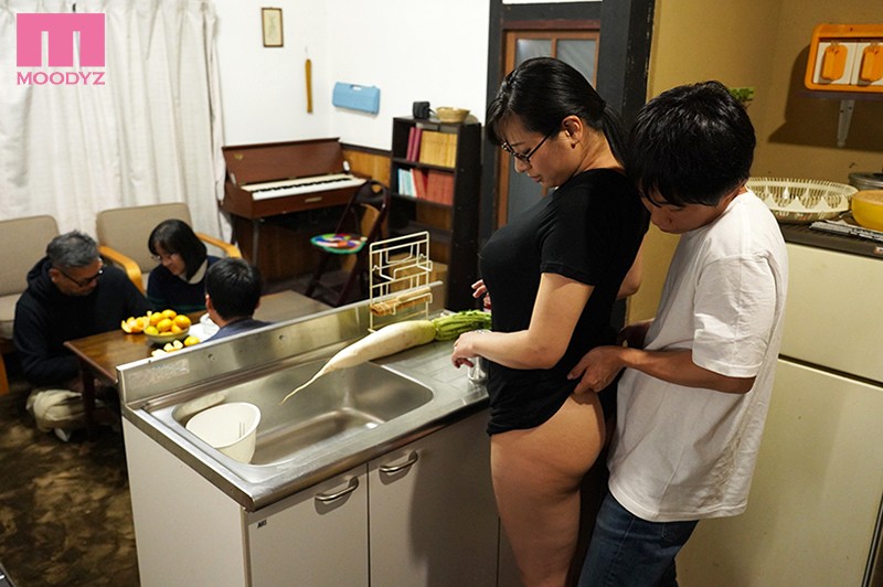 おばさんの肉体が気持ち良過ぎるからPart2 ～ボクのおばさんは超名器だった～ 春菜はな - サンプル画像 - 1