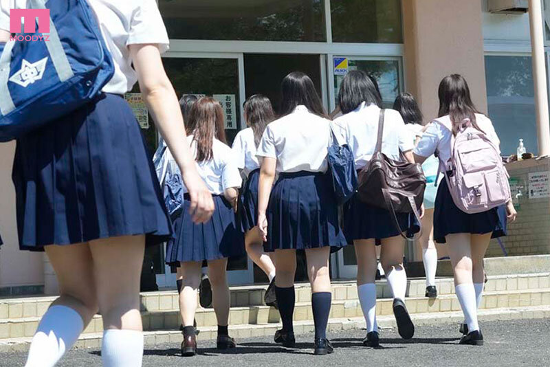 究極の制服チラリズム 令和編 - サンプル画像 - 1