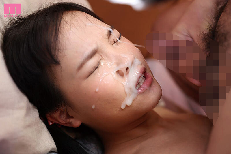 大っ嫌いな男の精子を顔面にぶっかけられる屈辱ッ！嫌がる顔射ラッシュ91連発！ - サンプル画像 - 5