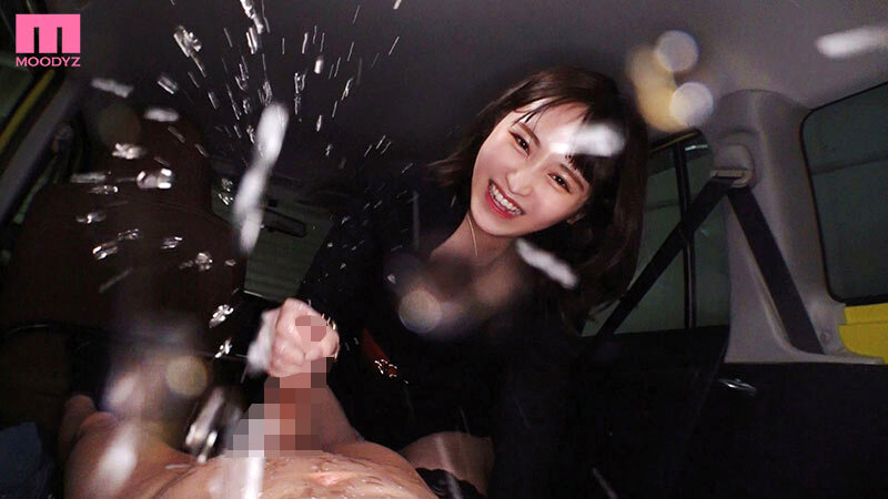 射精しても止めない！吹いても止めない！ニヤニヤこねくり痴女られ続けて絶頂後お漏らし大暴発！！追撃男潮BEST - サンプル画像 - 5