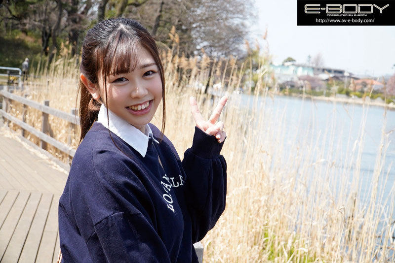 初めて出来た彼女を脱がしたら…着衣から想像できない物凄い色白美巨乳 大興奮の僕は性欲尽きるまでハメまくった5タイトルコンプリートBEST - サンプル画像 - 7