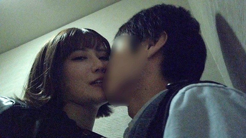 M男の乳首はイキたがっている ～ビックビクッに痙攣し続けるまで乳首を悦ばせる射精LOOP～ 藤森里穂 - サンプル画像 - 13
