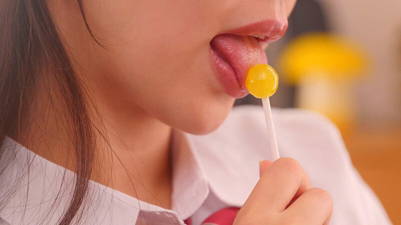 家庭教師先の勉強せずに口内オナニーばかりしている受験生が「チンチンしゃぶらせてくれたら勉強頑張るよ」と言うので今では四六時中チ〇ポをしゃぶらせています 五芭 - サンプル画像 - 3