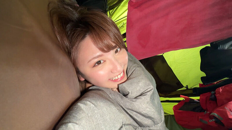 10年連れ立った男友達みたいな女友達との独身最後のキャンピング。突然の豪雨で濡れた艶めかしいカラダに理性を乱され友情が壊れるほど朝まで互いのカラダを求め合った浮気テント 天月あず - サンプル画像 - 12